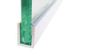 Уплотнитель прозрачный для П-образного алюминиевого профиля t756 (елочка) t755 купить в Тюмени