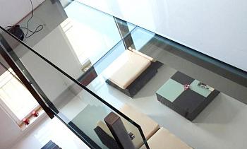 Сверхлегкое стеклянное перекрытие в Тюмени. Готовые проекты ПерилаГлавСнаб