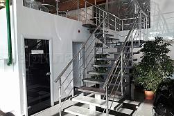 Ограждения для лестниц в Тюмени. Готовые проекты ПерилаГлавСнаб - фото 4