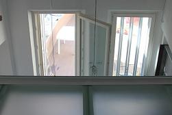 Стеклянные полы в квартире в Тюмени. Готовые проекты ПерилаГлавСнаб - фото 6